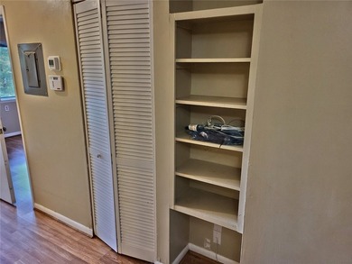 This 2 bedroom 2 bath unit offers privacy & peaceful setting - photo 7