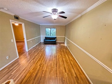 This 2 bedroom 2 bath unit offers privacy & peaceful setting - photo 10