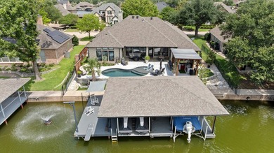 10K in CLOSING COSTS until July 31st! Luxury waterfront living - photo 2