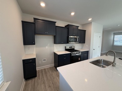 This home in the gated neighborhood of Waterbridge is brand new - photo 10