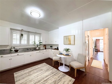 Welcome home to this beautifully maintained single-level - photo 11