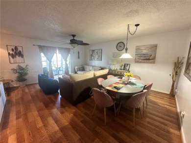 Lake Condo For Sale in Lauderhill, Florida