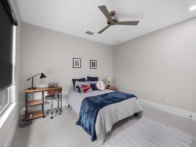 Welcome to your dream home! Discover the perfect blend of luxury - photo 11