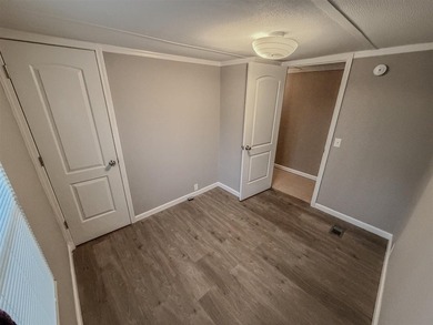 Well-maintained, move-in ready, affordable Lake Home! Escape to - photo 12