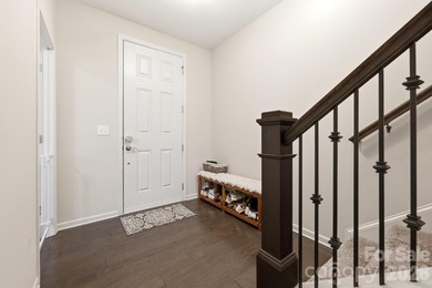 Fantastic End Unit Townhome with Resort-Style Amenities! This - photo 14