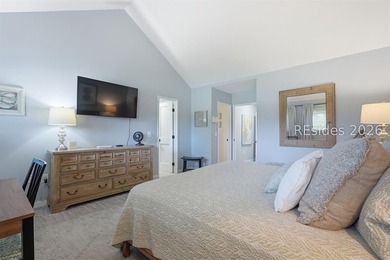 Fully renovated, 2 bed/2 bath Inverness Village Villa in - photo 17