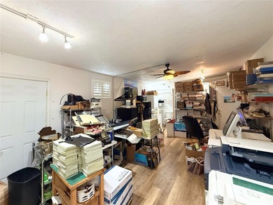 Welcome home to this beautifully maintained single-level - photo 20