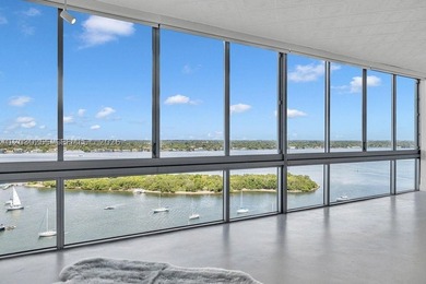 An exceptional opportunity to own a sprawling waterfront - photo 20