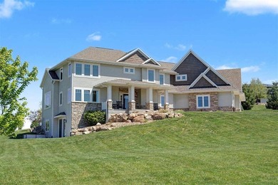 Luxury, efficiency & craftsmanship come together in this - photo 1