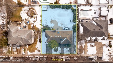 This Arden Heights center hall colonial will sell via auction on - photo 3