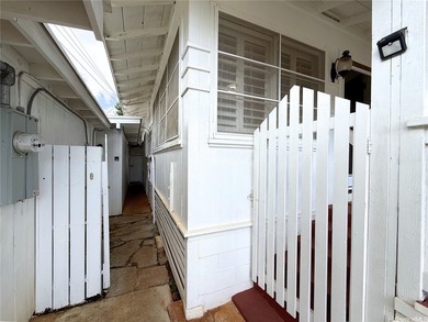 Welcome home to this beautifully maintained single-level - photo 24