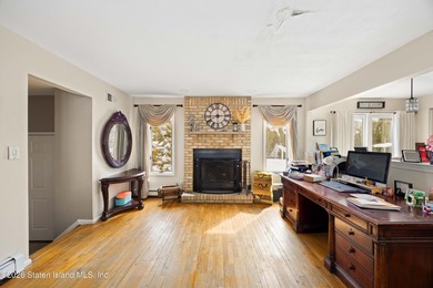 This Arden Heights center hall colonial will sell via auction on - photo 8