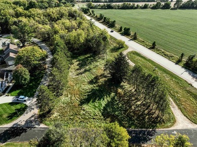 Bring your house plans! 3 lots to choose from. Country like feel - photo 34