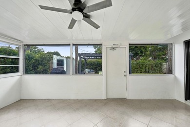 Beautifully maintained 3-bedroom, 2-bath home in highly - photo 37