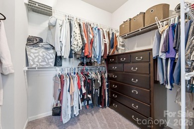 Fantastic End Unit Townhome with Resort-Style Amenities! This - photo 39
