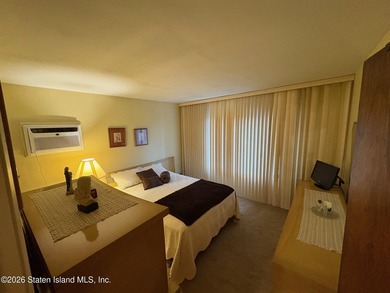 Charming residence situated on a peaceful block in the heart of - photo 10