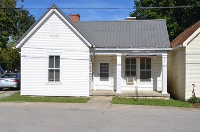 Kentucky River Home For Sale in Frankfort Kentucky