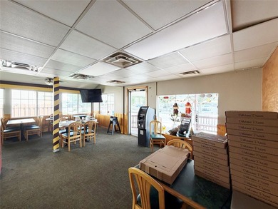 2,600 finished square feet, excellent visibility, and easy - photo 6