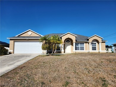 Cape Coral Area Home For Sale in Cape Coral Florida