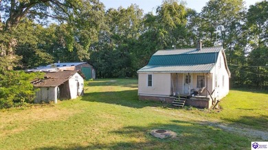 (private lake, pond, creek) Home For Sale in Mount Sherman Kentucky