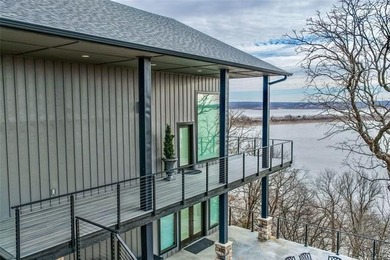 NEW PRICE! This Eufaula Lakefront home is truly one-of-a-kind! - photo 4