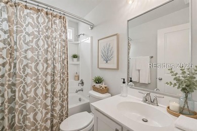 Welcome to this beautifully maintained 5-bedroom, 3-bath home in - photo 21
