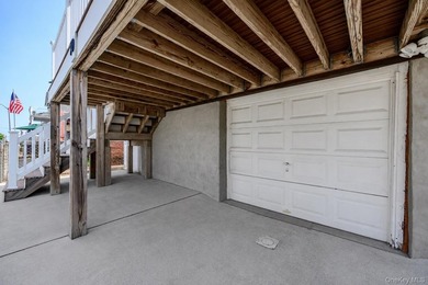 Welcome to this beautifully renovated raised ranch in Long - photo 30