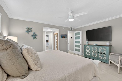 Experience luxury waterfront living in the desirable Hillsboro - photo 37