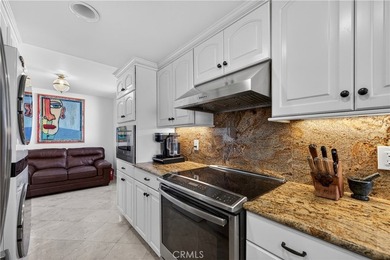 Unforgettable views define this beautiful 2 bedroom, 2 bathroom - photo 10