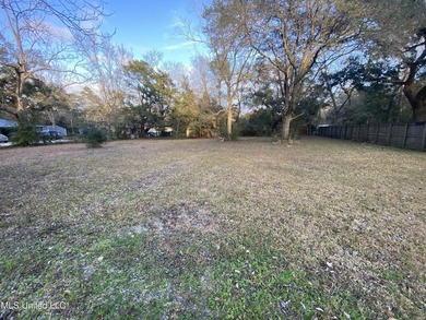 READY TO BUILD YOUR DREAM HOME ? THIS BEAUTIFUL CLEARED CORNER - photo 4
