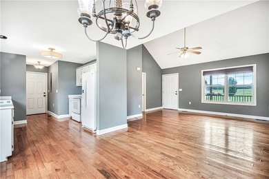 Conveniently located just minutes from beautiful Lake Hartwell - photo 5