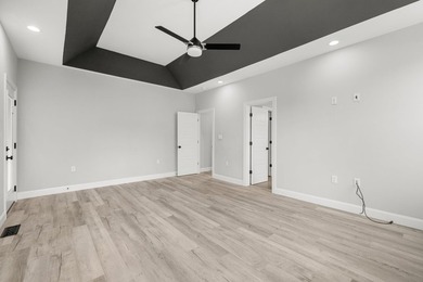 Excellent custom built home with year round lakefront water. 4 - photo 22