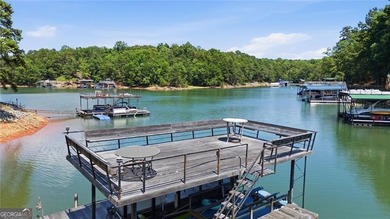 Welcome to your own private Lake Lanier retreat, where - photo 5