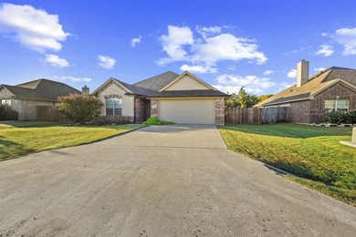 Lake Ray Roberts Home Active Under Contract in Tioga Texas