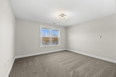 Excellent custom built home with year round lakefront water. 4 - photo 35