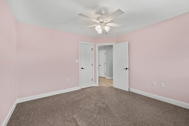 Excellent custom built home with year round lakefront water. 4 - photo 38