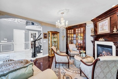 Welcome to this masterfully designed, full-brick custom estate - photo 8