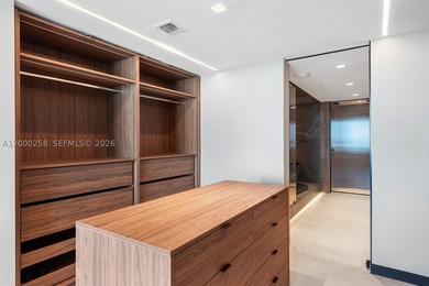 Discover luxury living in this fully furnished turnkey penthouse - photo 11