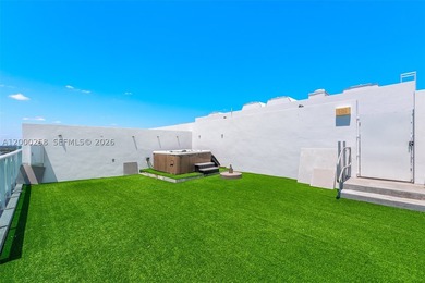 Discover luxury living in this fully furnished turnkey penthouse - photo 20