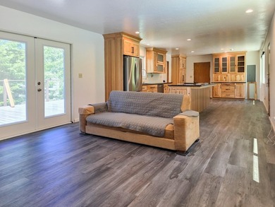 Start living your dream! This mostly finished 3-bedroom, 1-bath - photo 22