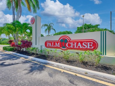 Lake Condo For Sale in Boynton Beach, Florida