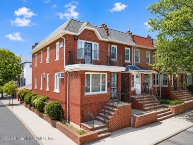 This is a beautiful one family house situated on a tree lane - photo 1