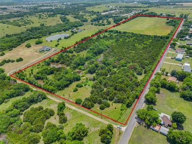 33.48 acres of prime real estate located within walking distance - photo 6