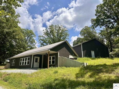 Lake of the Ozarks Home For Sale in Warsaw Missouri