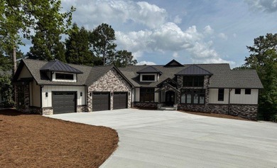 Luxury Lakefront Living on Lake Keowee Experience the pinnacle - photo 2