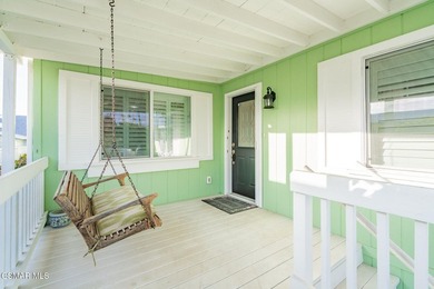 Welcome to this spacious 3-bedroom, 2-bath, triple-wide mobile - photo 2