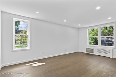 Impeccably renovated 1-bedroom co-op in the heart of St. George - photo 8