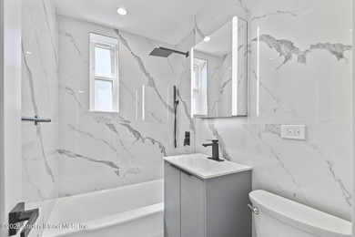 Impeccably renovated 1-bedroom co-op in the heart of St. George - photo 10