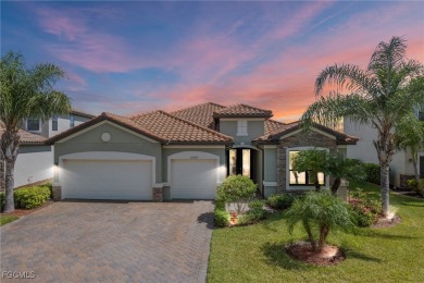 Lake Home For Sale in Fort Myers, Florida