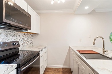 Welcome to Koa Kai 2B, a beautifully remodeled and tastefully - photo 18